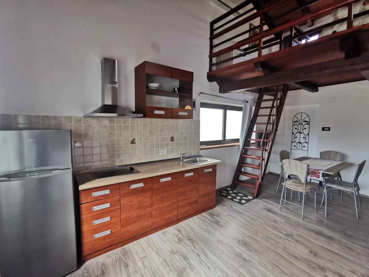 Apartments Divina Ровинь Экстерьер фото
